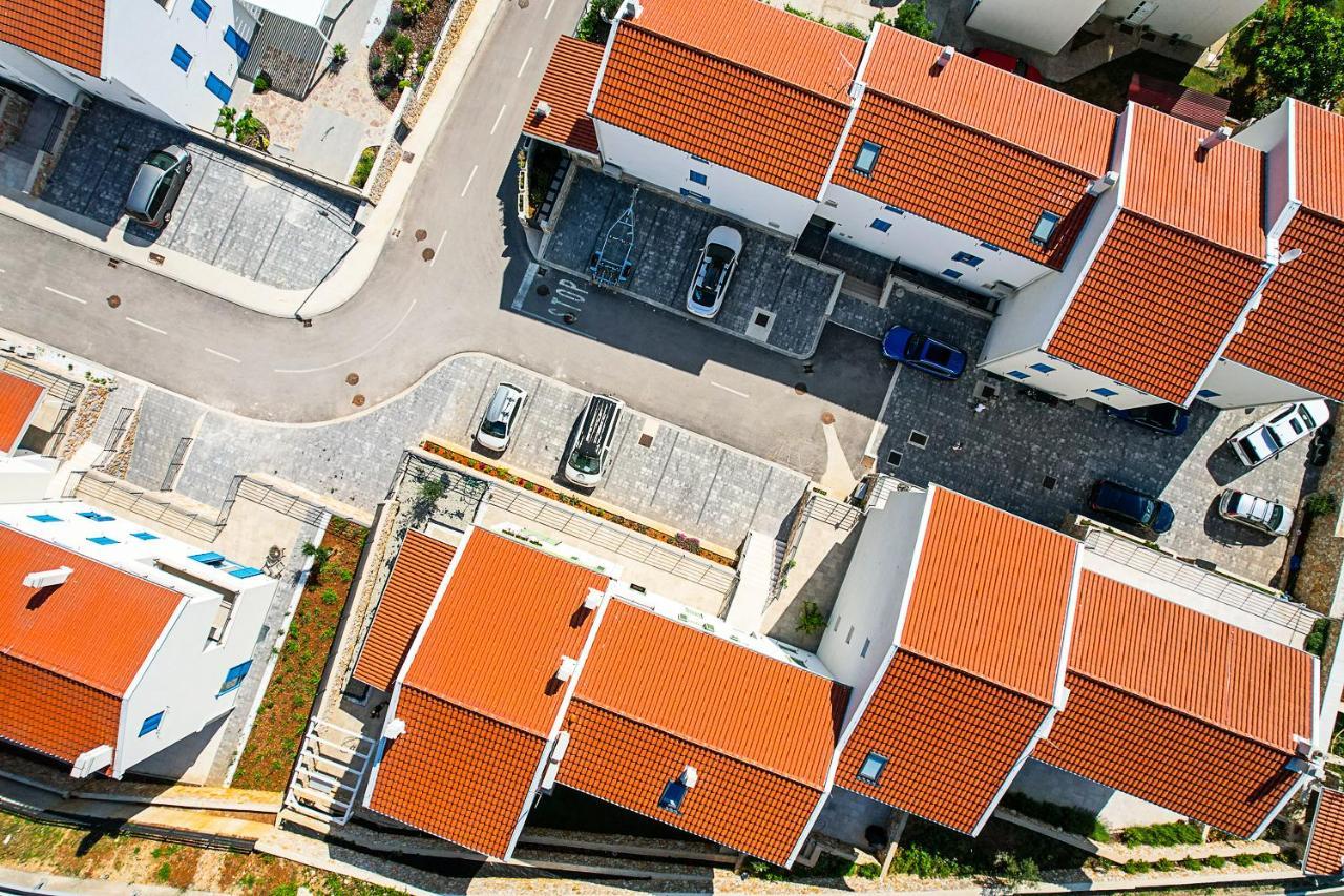 Apartment Perlitto Cres Eksteriør bilde